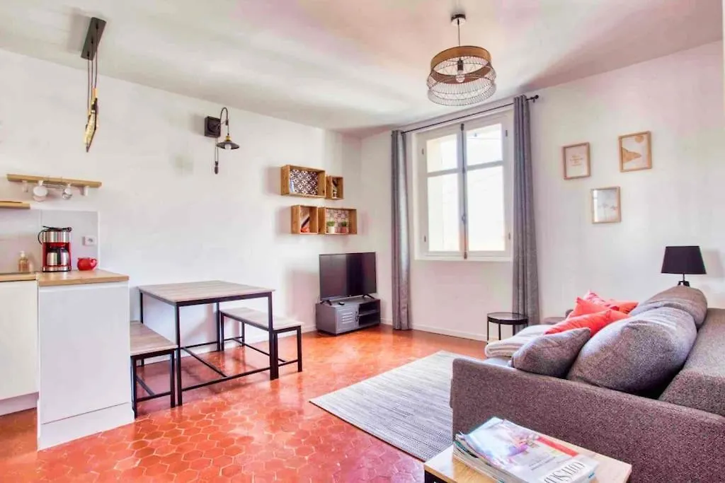 Suite Lamartine Saint-Raphael  0*, Saint-Raphael (Var) France